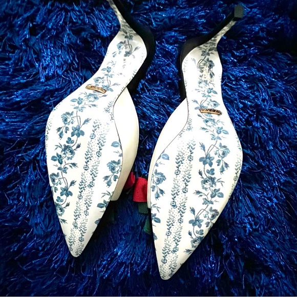 GUCCI Cream and Black Leather Mules with Gucci Wed Bow size 39 (Brand New) - Picture 12 of 16